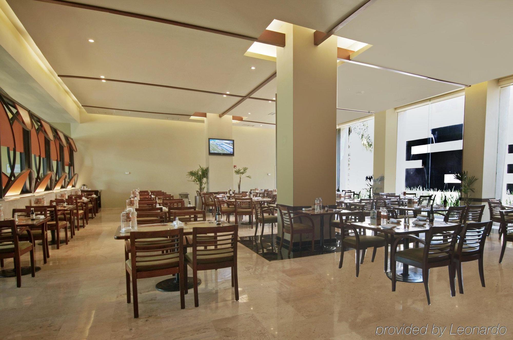 Fiesta Inn Cuautitlan Cuautitlán Izcalli Restaurante foto